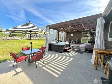 4 River Overlook Street Omak WA 98841