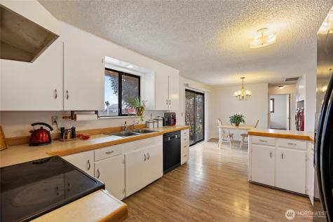 4537 Dunn Street NE Moses Lake WA 98837