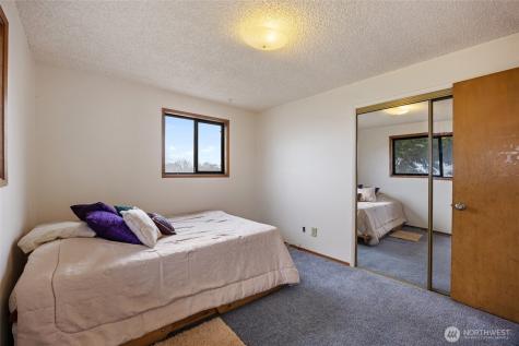 4537 Dunn Street NE Moses Lake WA 98837