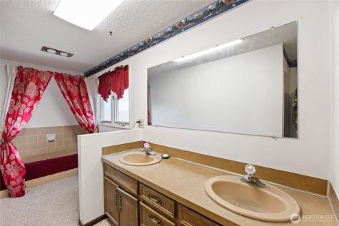 4537 Dunn Street NE Moses Lake WA 98837