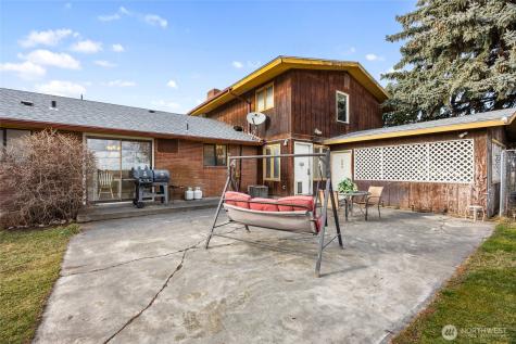 4537 Dunn Street NE Moses Lake WA 98837