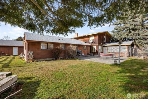 4537 Dunn Street NE Moses Lake WA 98837