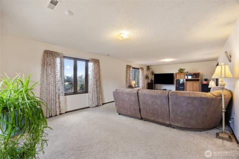 4537 Dunn Street NE Moses Lake WA 98837
