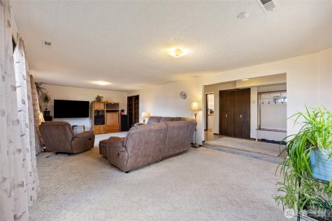 4537 Dunn Street NE Moses Lake WA 98837