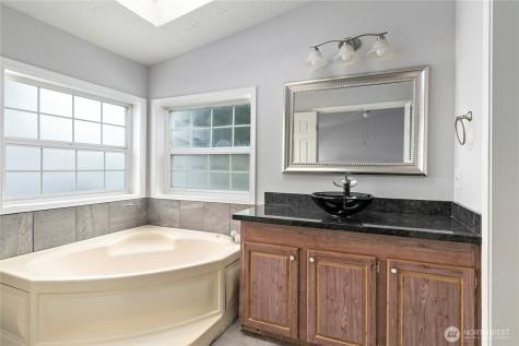 11100 W 4th Avenue Everett WA 98204