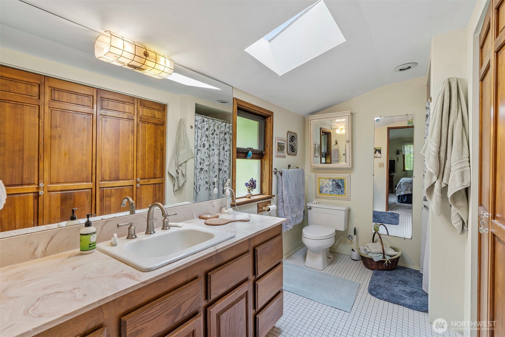 2642 E Lake Sammamish Parkway NE Sammamish WA 98074