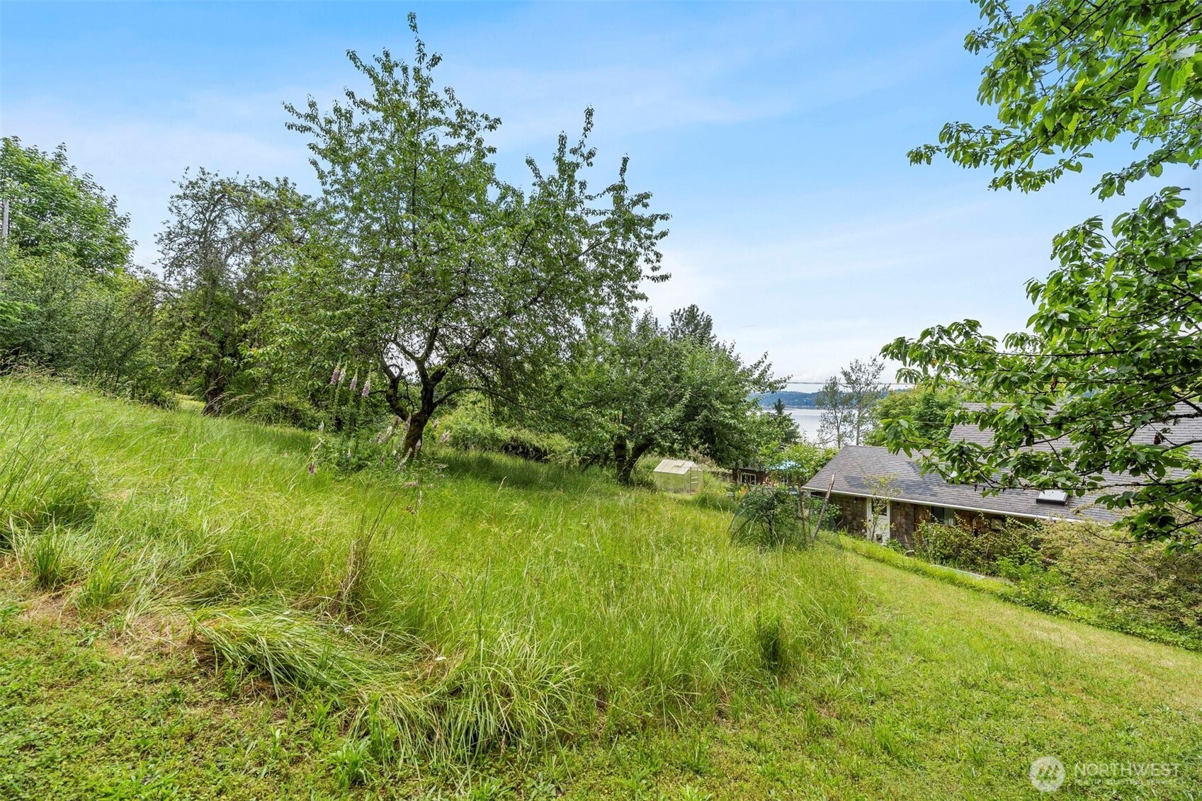 2642 E Lake Sammamish Parkway NE Sammamish WA 98074