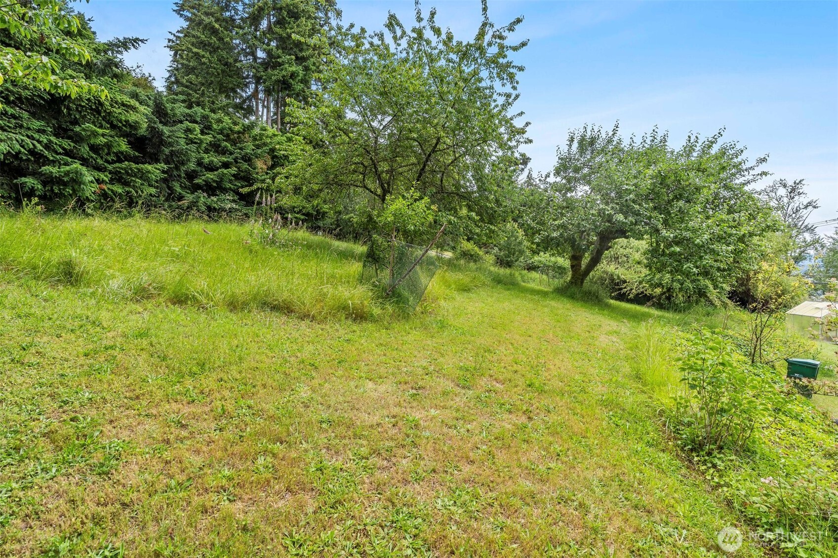 2642 E Lake Sammamish Parkway NE Sammamish WA 98074