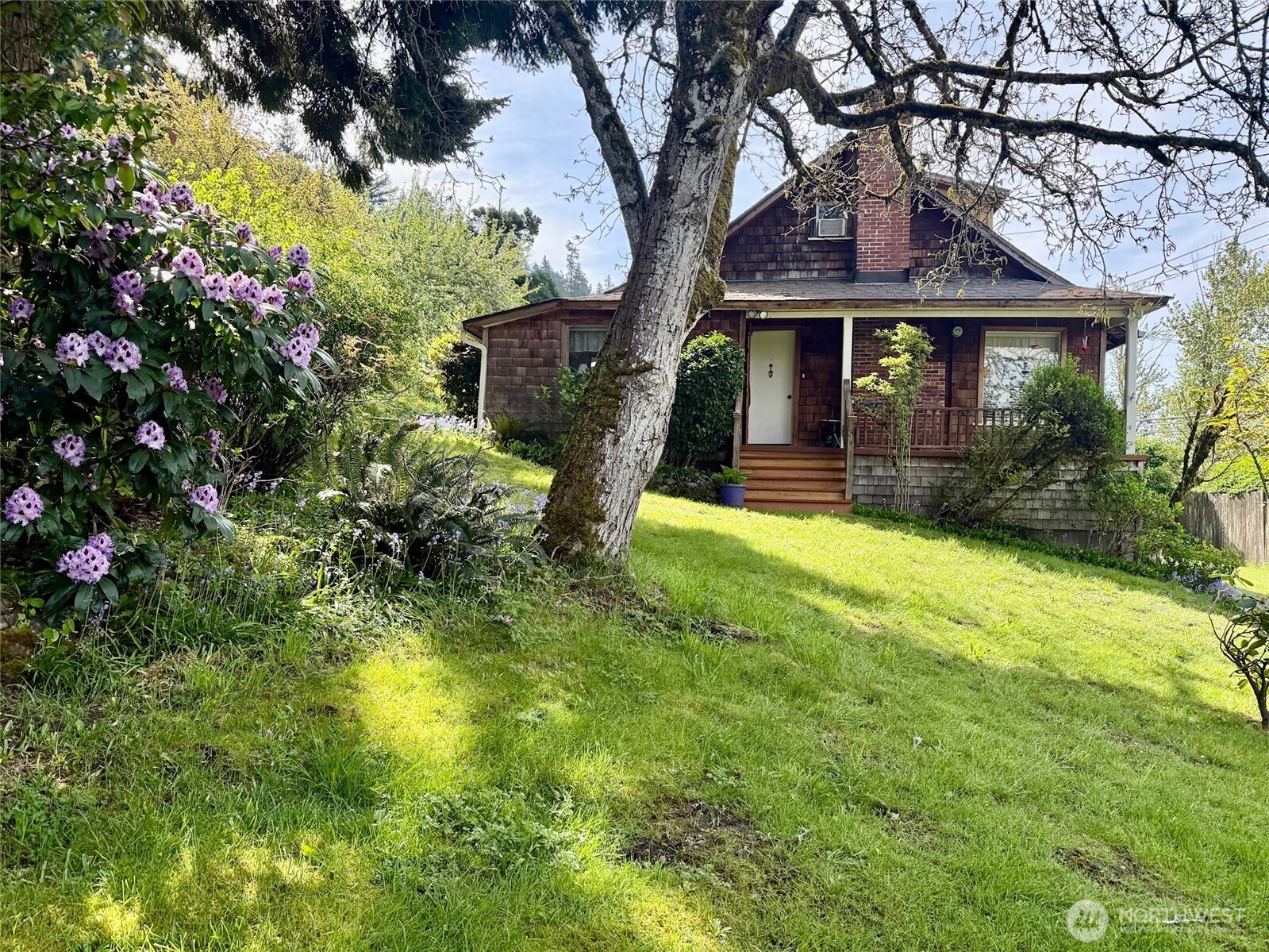 2642 E Lake Sammamish Parkway NE Sammamish WA 98074
