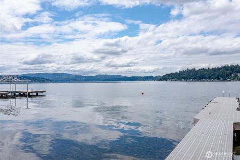 2642 E Lake Sammamish Parkway NE Sammamish WA 98074