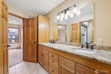 32303 NW 18th Avenue Ridgefield WA 98642