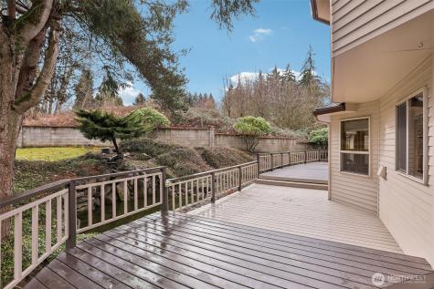 32303 NW 18th Avenue Ridgefield WA 98642