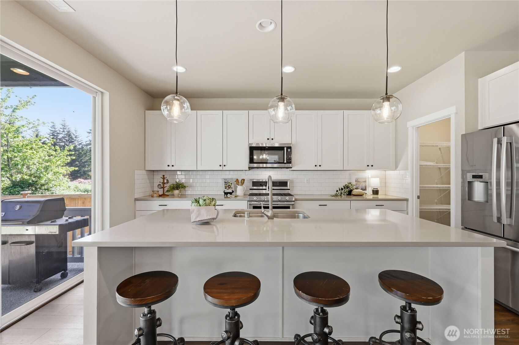 18856 Colwood Avenue NE Poulsbo WA 98370