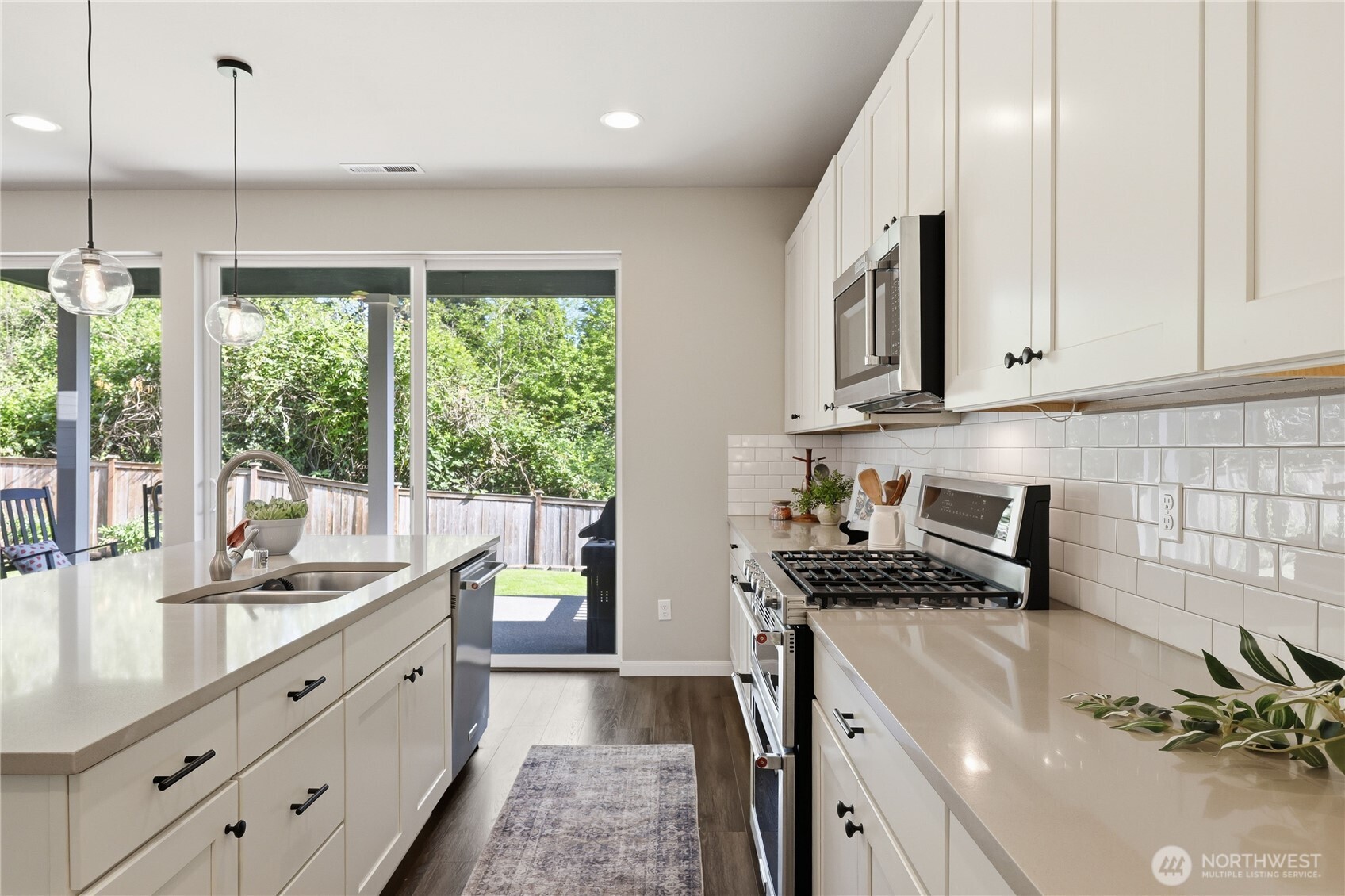 18856 Colwood Avenue NE Poulsbo WA 98370