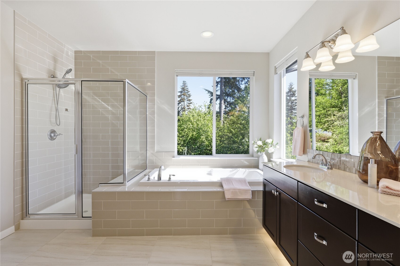 18856 Colwood Avenue NE Poulsbo WA 98370