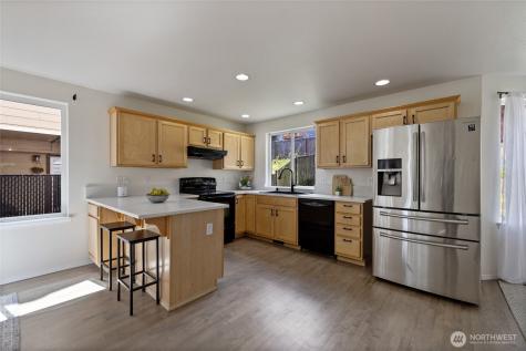 1641 Bayview Drive W Bremerton WA 98312
