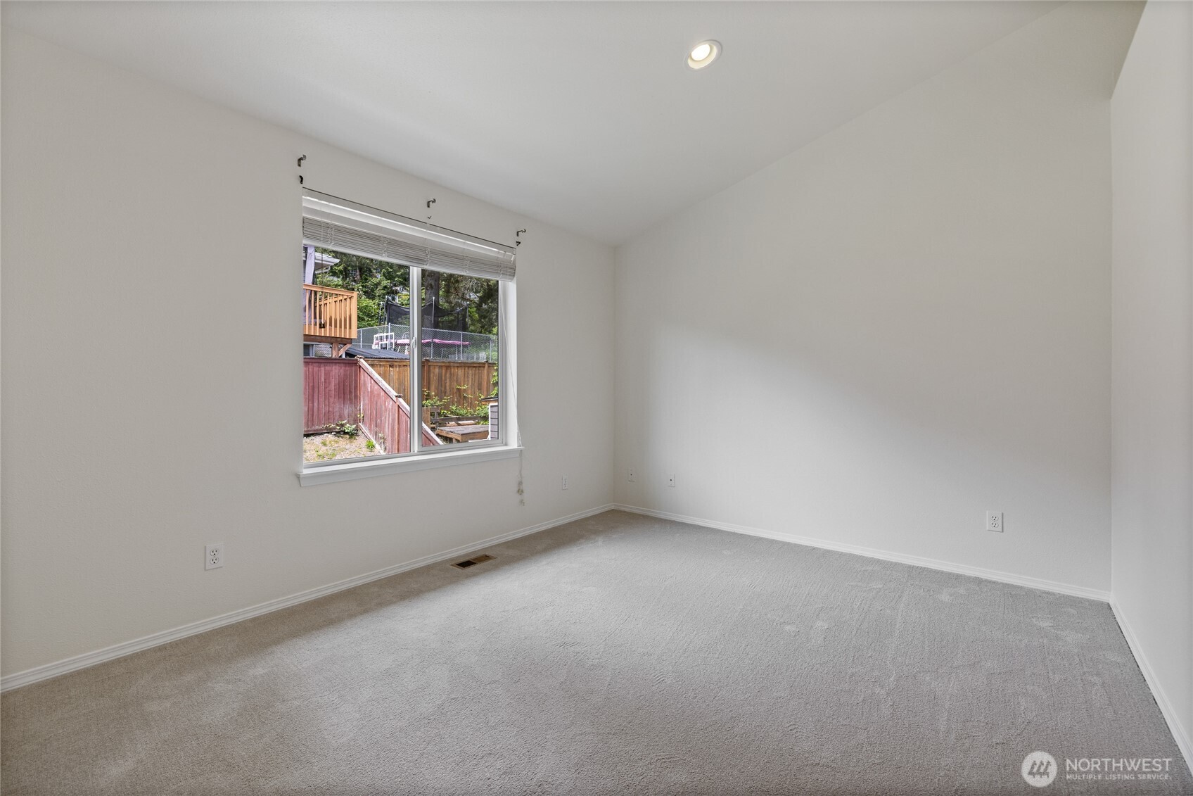 1641 Bayview Drive W Bremerton WA 98312