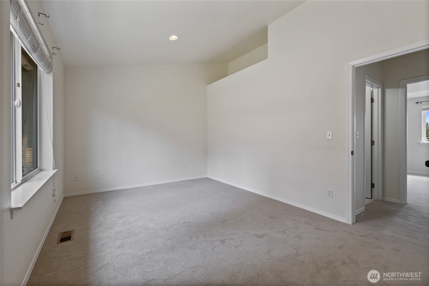 1641 Bayview Drive W Bremerton WA 98312