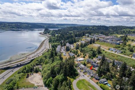 1641 Bayview Drive W Bremerton WA 98312