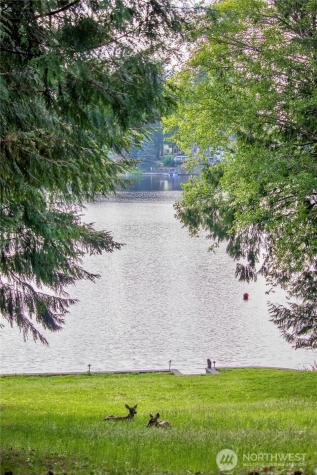 1130 E Timberlake Drive Shelton WA 98584