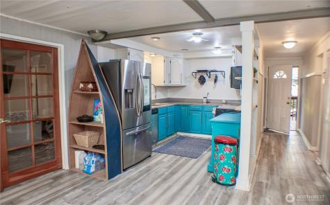 1130 E Timberlake Drive Shelton WA 98584