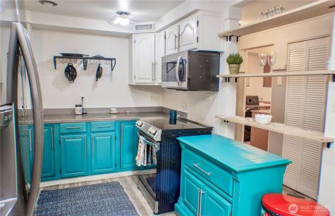 1130 E Timberlake Drive Shelton WA 98584