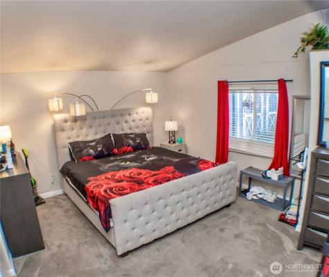 1130 E Timberlake Drive Shelton WA 98584