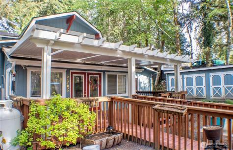 1130 E Timberlake Drive Shelton WA 98584