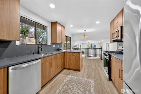 8627 29th Street Court E Edgewood WA 98371