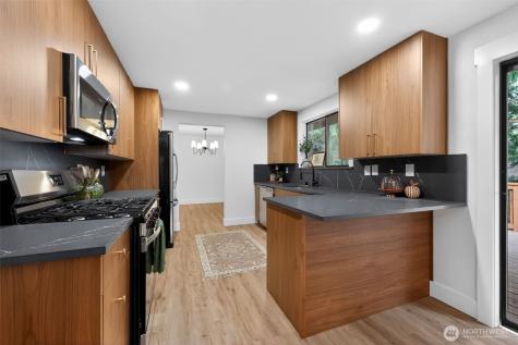 8627 29th Street Court E Edgewood WA 98371