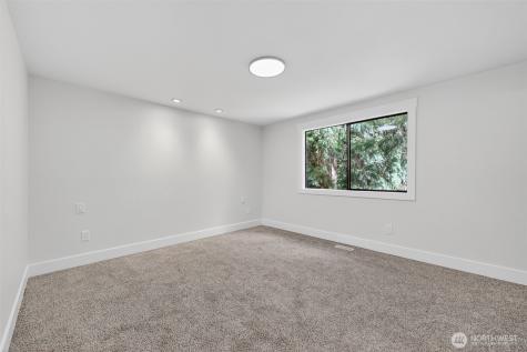8627 29th Street Court E Edgewood WA 98371