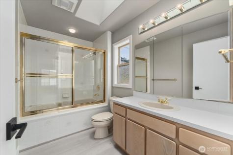 1496 S Lakeshore Road Chelan WA 98816