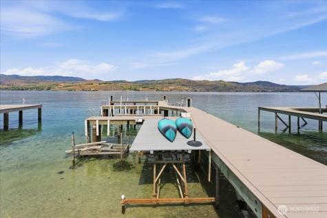 1496 S Lakeshore Road Chelan WA 98816