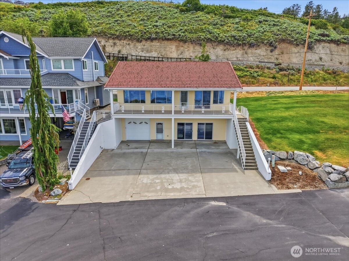 1496 S Lakeshore Road Chelan WA 98816