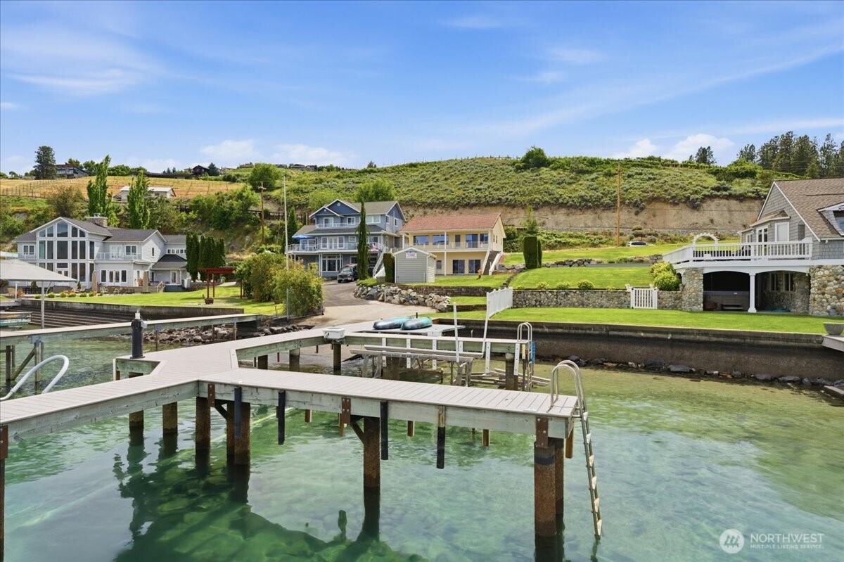 1496 S Lakeshore Road Chelan WA 98816