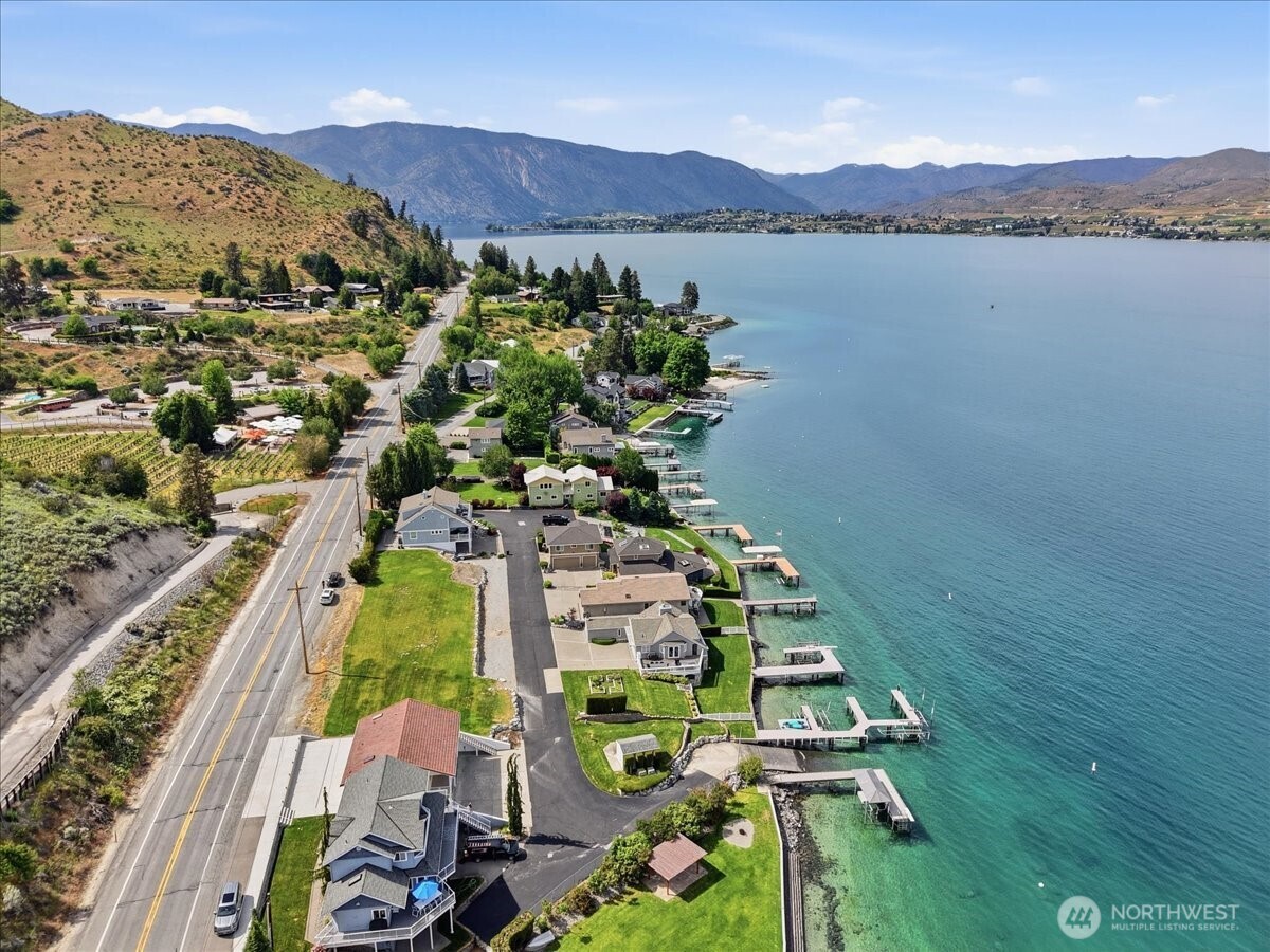 1496 S Lakeshore Road Chelan WA 98816