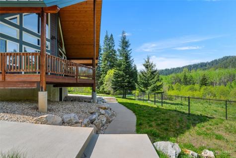 175 Deep Powder Lane Leavenworth WA 98826
