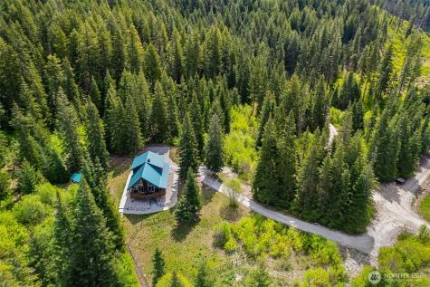 175 Deep Powder Lane Leavenworth WA 98826