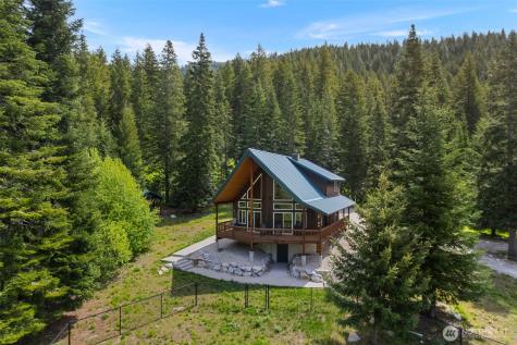 175 Deep Powder Lane Leavenworth WA 98826
