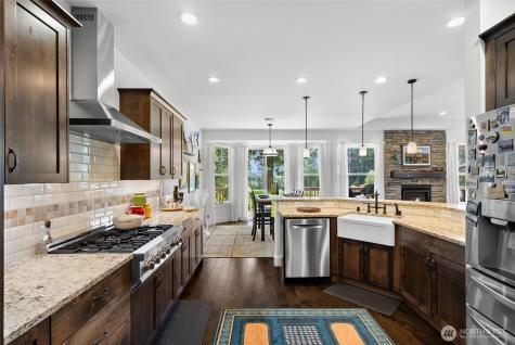 20 Dunsmuir Road Port Ludlow WA 98365