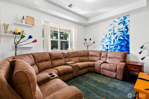 20 Dunsmuir Road Port Ludlow WA 98365