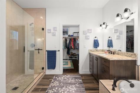20 Dunsmuir Road Port Ludlow WA 98365
