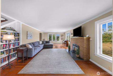 22944 Gunderson Road Mount Vernon WA 98273