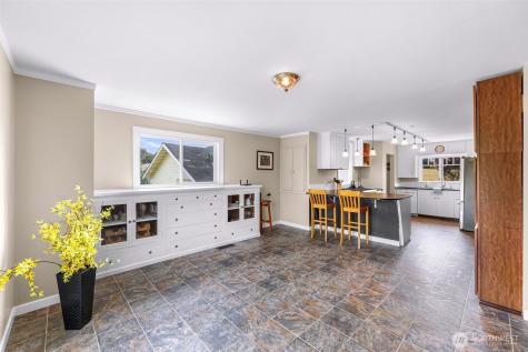 22944 Gunderson Road Mount Vernon WA 98273