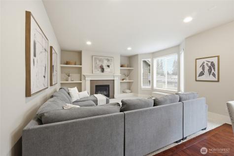 5236 NE 11th Court Renton WA 98059
