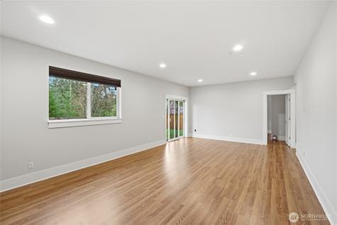 5236 NE 11th Court Renton WA 98059