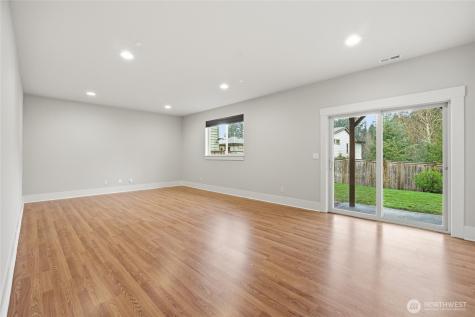 5236 NE 11th Court Renton WA 98059