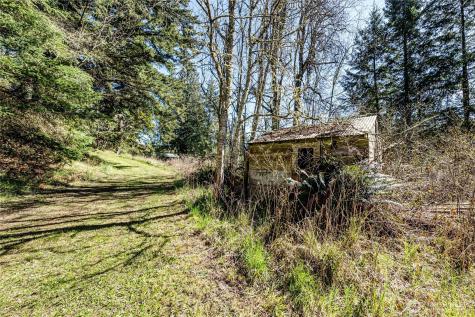 1316 Mount Pleasant Road Port Angeles WA 98362