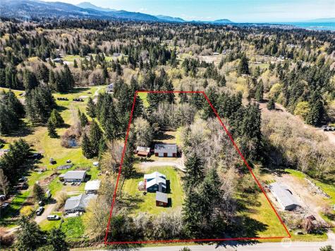 1316 Mount Pleasant Road Port Angeles WA 98362