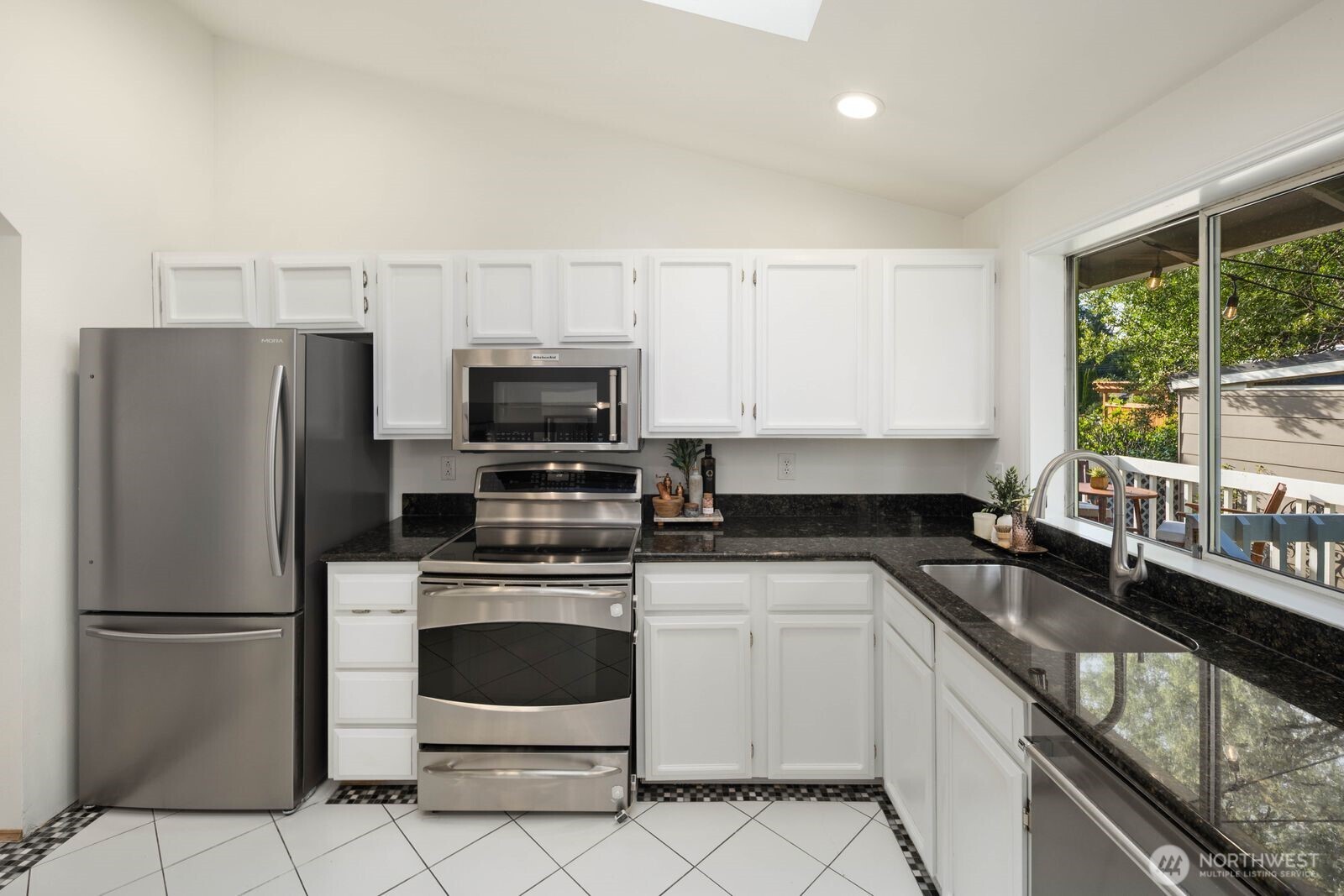 4623 143rd Place SW Lynnwood WA 98087